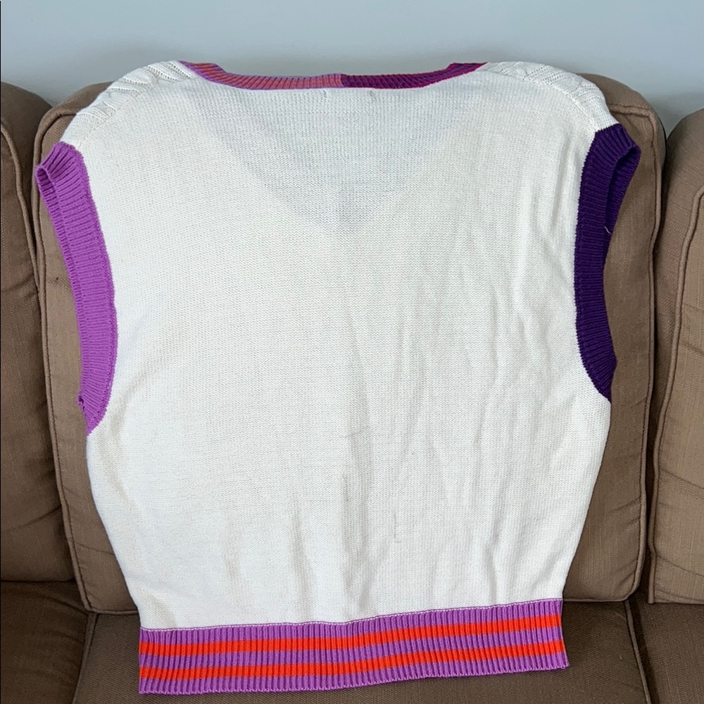 Colorful V-Neck Cable Knit Sweater Vest - Picture 6 of 6